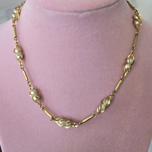 Antique Sara Converty Set - Picture 1 of 2